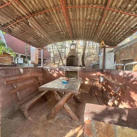 Bovanska Oaza Mira Ferienhaus *